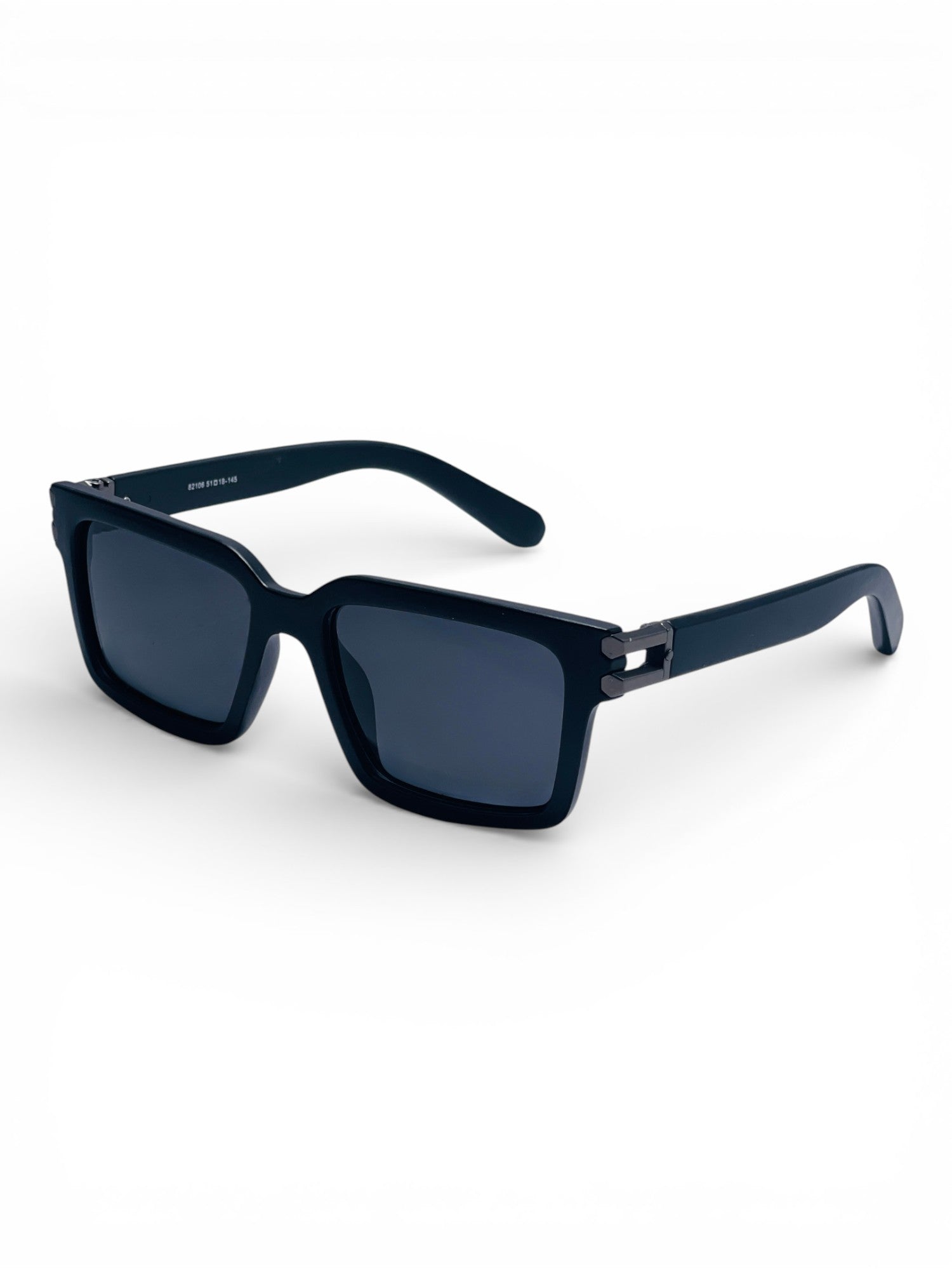 Verlin Rectangle Sunglasses 82106 Matte Black - Side View