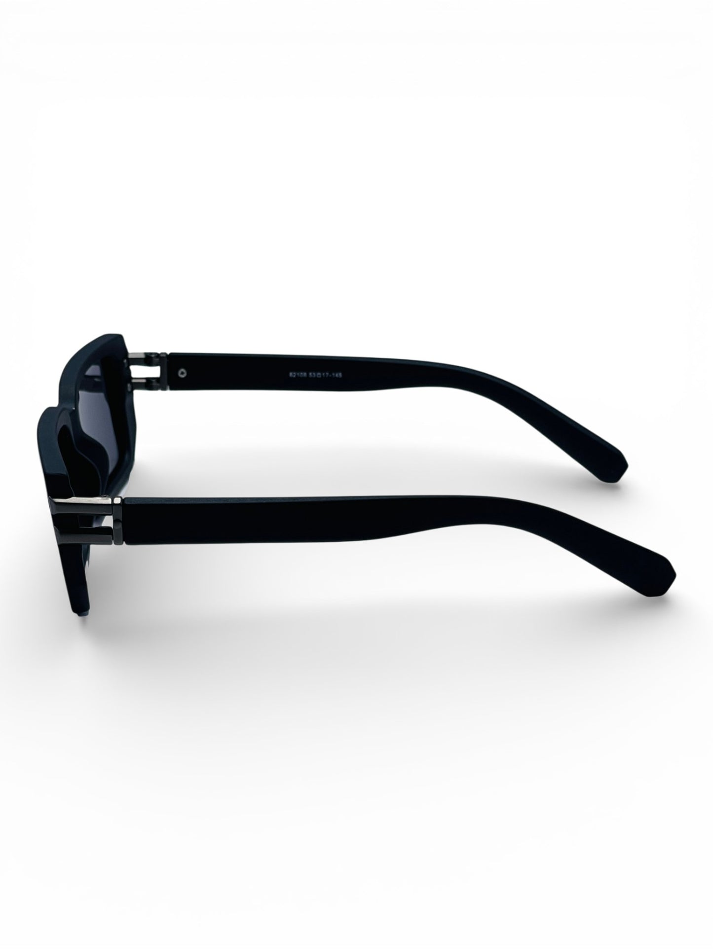 Verlin Rectangle Sunglasses 82108 Matte Black - Angled View