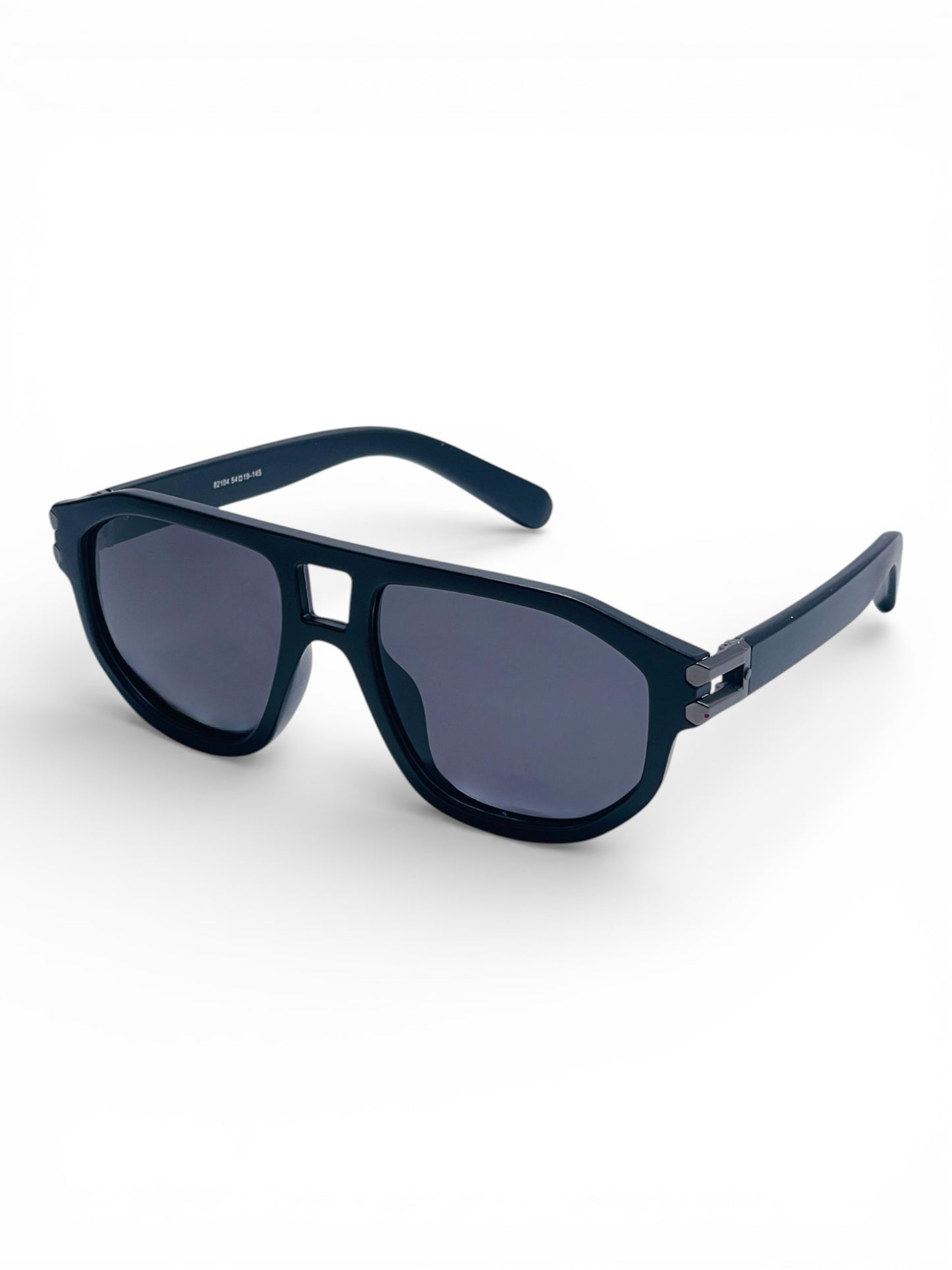 Verlin Wayfarer Sunglasses 82104 Matte Black - Side View