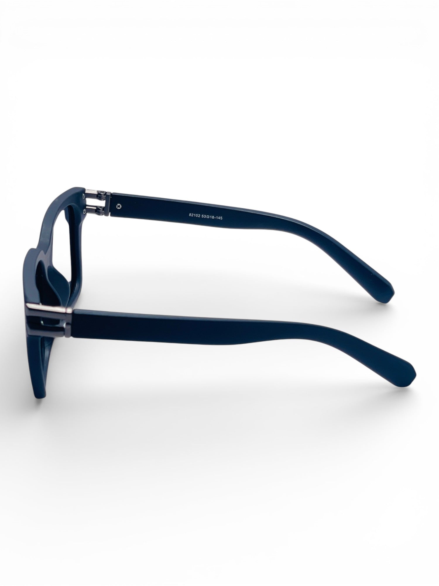 Verlin Wayfarer Sunglasses 82102 Matte Black - Angled View