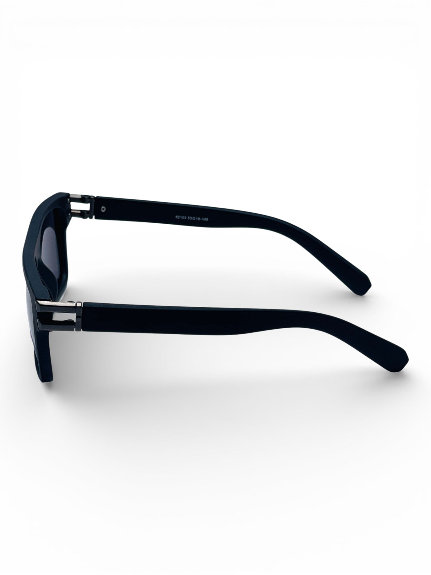 Verlin Wayfarer Sunglasses 82103 Matte Black - Angled View